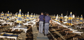 Porto Sant’Elpidio - "Violentata in spiaggia dal branco", denuncia choc di una ragazza